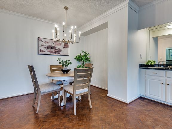 5th image of 3310 Fairmount St #12E