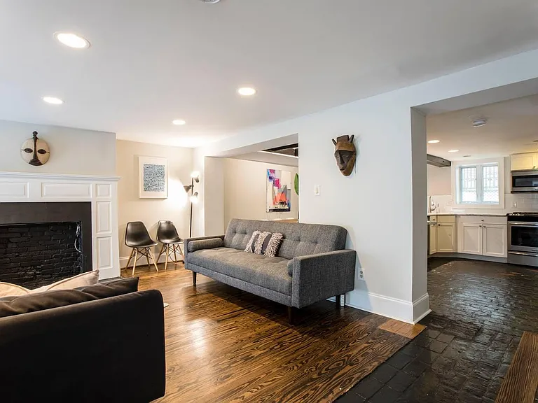 1220 Bank St NW — Photo 8