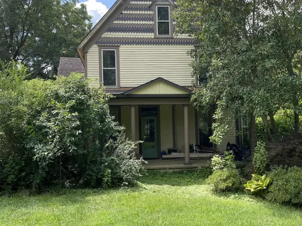 252 W Court St, Bardwell, KY 42023