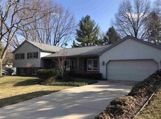 6405 Olympic Dr, Madison, WI 53705