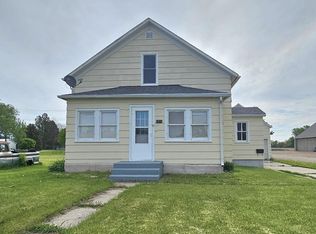1707 1st Ave, Selby, SD 57472