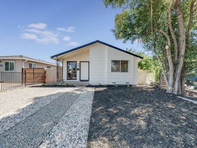 3260 38th Avenue, Sacramento, CA, 95824