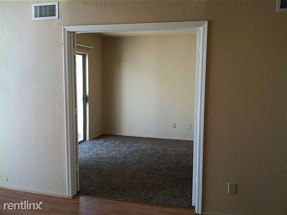 5th image of 16615 N 56th Pl