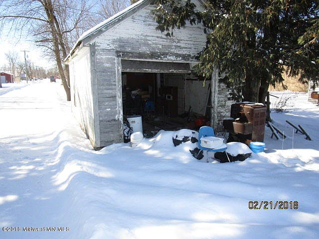 1st image of 107 Clark St N