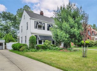 4625 Broadale Rd, Cleveland, OH 44109