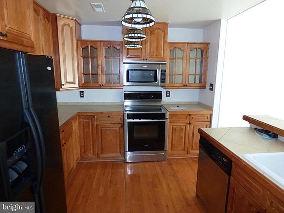 3rd image of 4990 Dorsey Hall Dr Unit A5