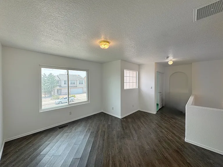 7701 Banyon Ave NW — Photo 15