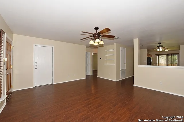 10707 N Shaenridge — Photo 12