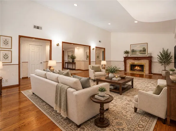1319 N Baldwin Ave, Arcadia, CA 91006