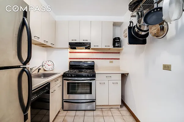 Sold by Compass | media 5