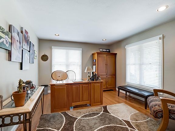 4th image of 10488 Buxton Pl