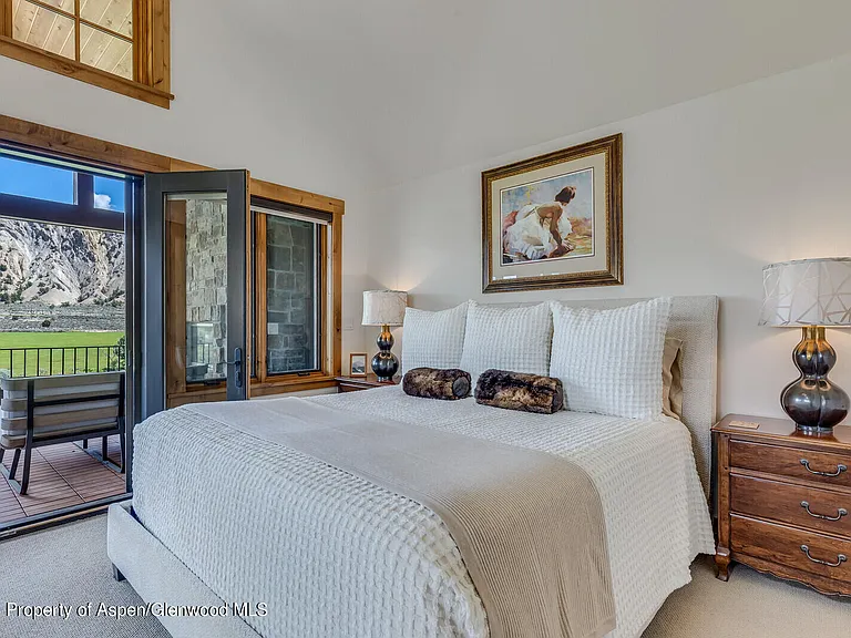 138 Club Lodge Dr — Photo 19