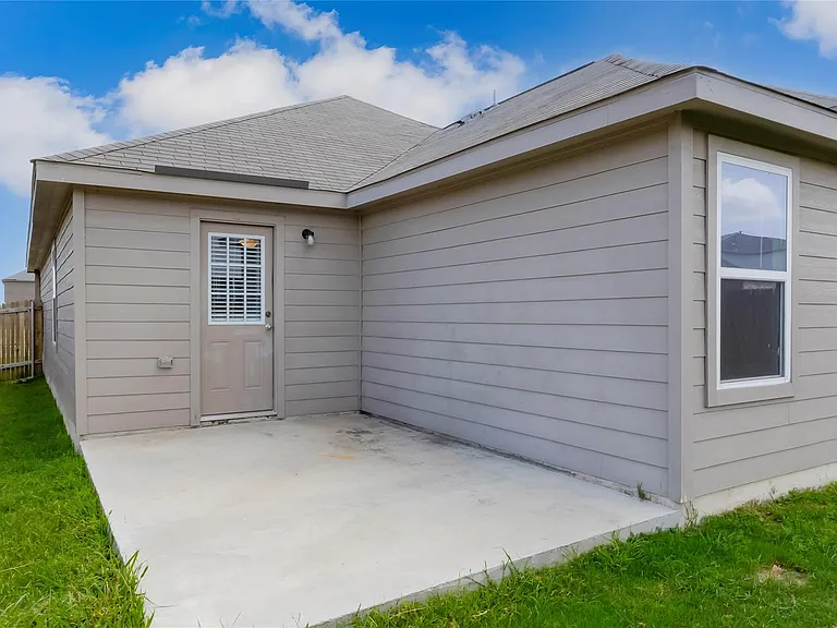 18744 Speculator Ln — Photo 33