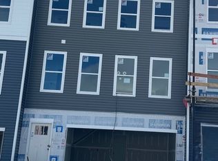 762 Olivia St, Pittsburgh, PA 15205