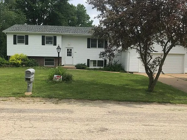 1795 Debbie Ln, Owensville, MO 65066