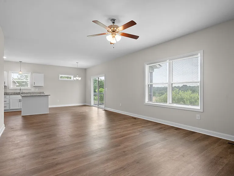 668 Crestone Ct — Photo 10
