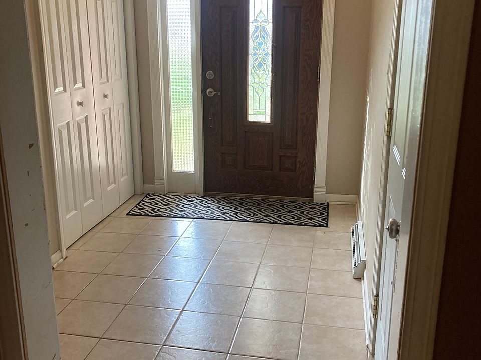 1st image of 523 N Weston Ave