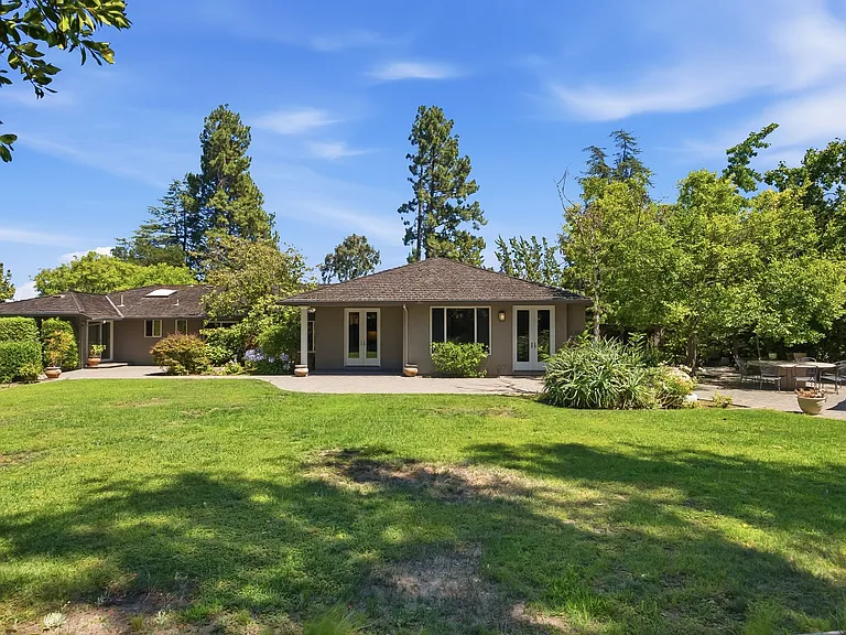 13565 Wendy Ln — Photo 36