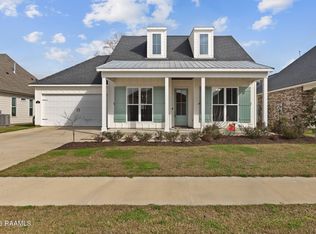 107 Sun Vista Ln, Lafayette, LA 70506