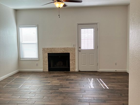4th image of 18818 N 34th Dr Unit 3
