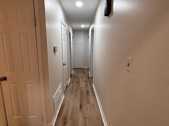 3rd image of 241 Rowland Ave