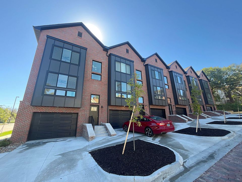 1st image of 2901 Jackson St