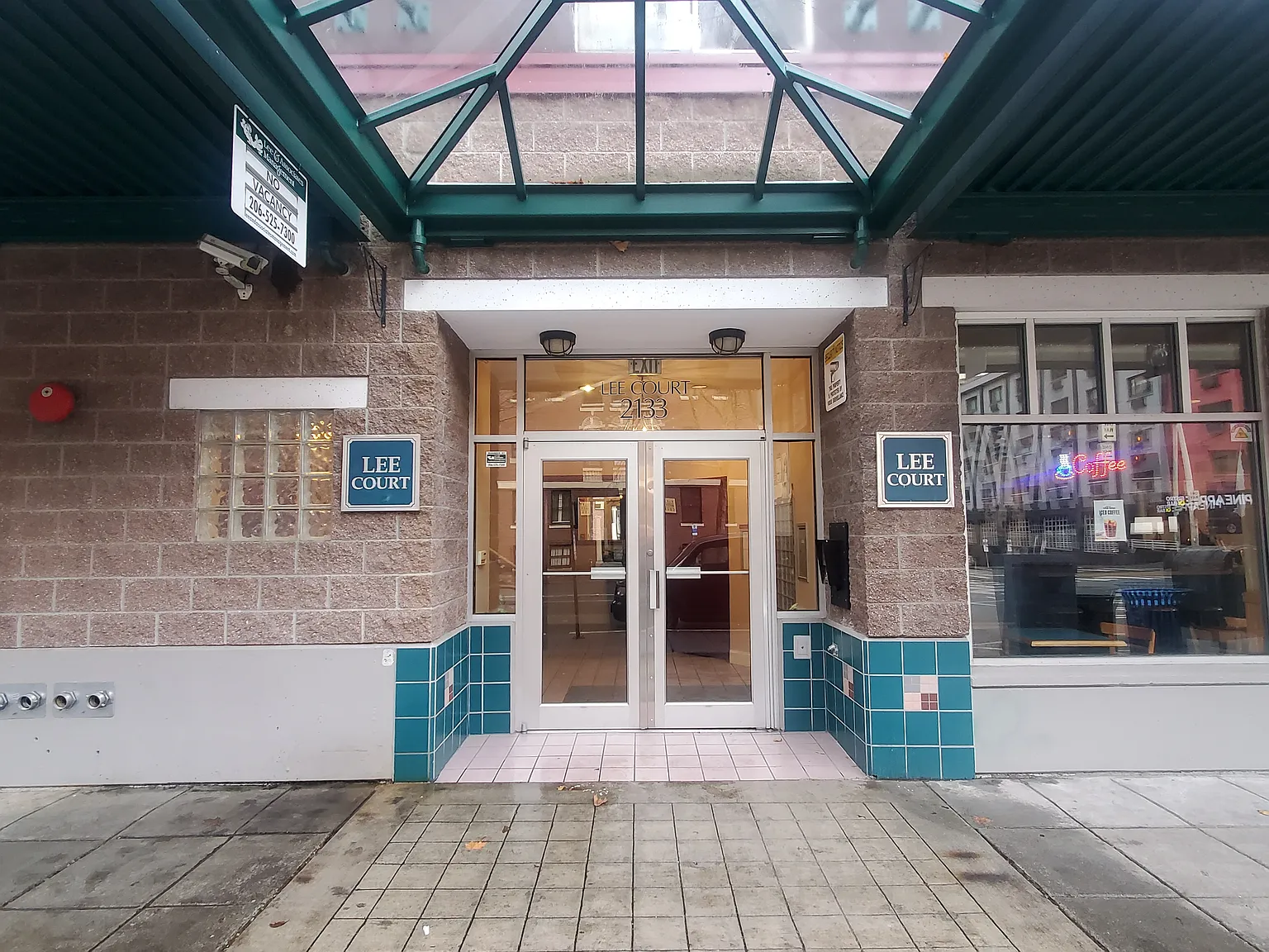 Lee Court Apartments — Photo 3