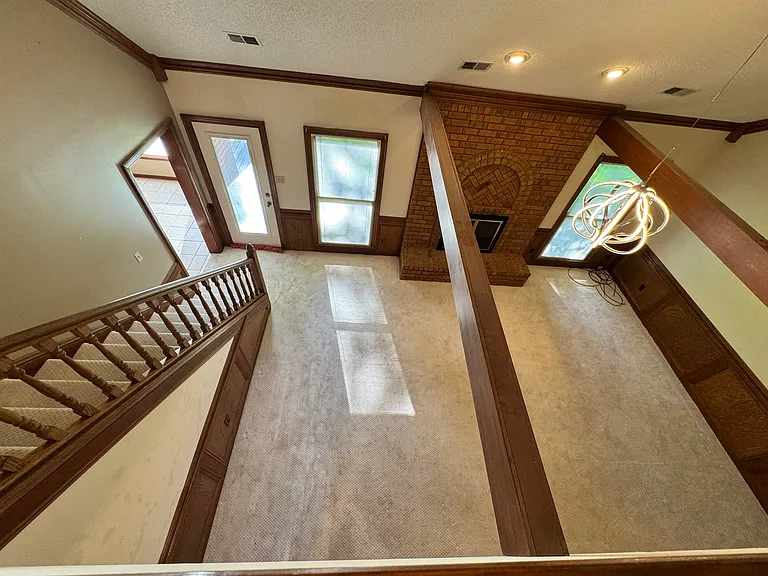 2025 Mount Badon Ln — Photo 32