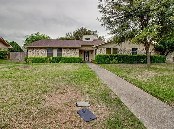 3rd image of 1420 Dreda Cir