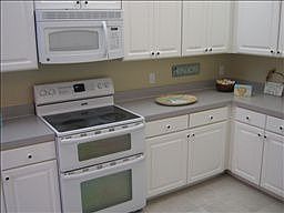 3rd image of 5616 Whisperwood Blvd