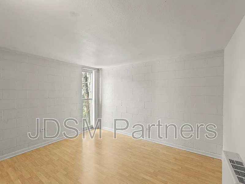 Photo 1 of 14 - 2860 W 32nd Ave #215 - Denver, CO Primary Photo - 2860 W 32nd Ave #215