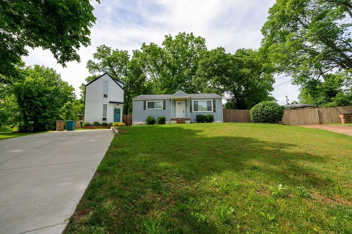 2913 Branch Court #B in Nashville, TN 37216 — Photo 3