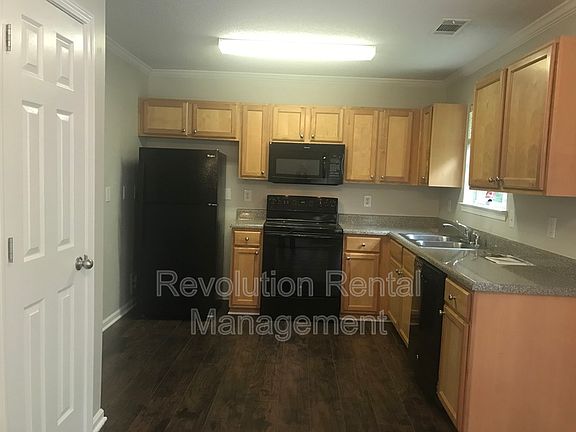 3rd image of 6941 Foxmoor Way