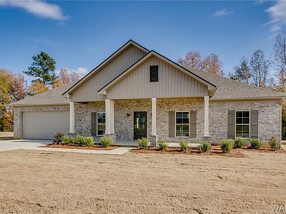 2nd image of 1595 Arborway Cir