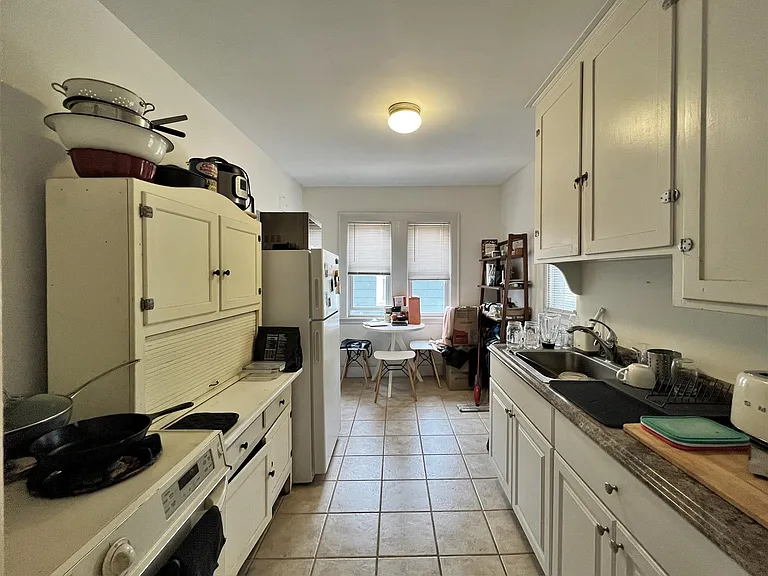 45 Kidder Ave #2 — Photo 1