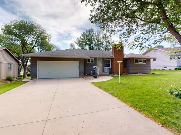 603 Fairlane St, Ida Grove, IA 51445