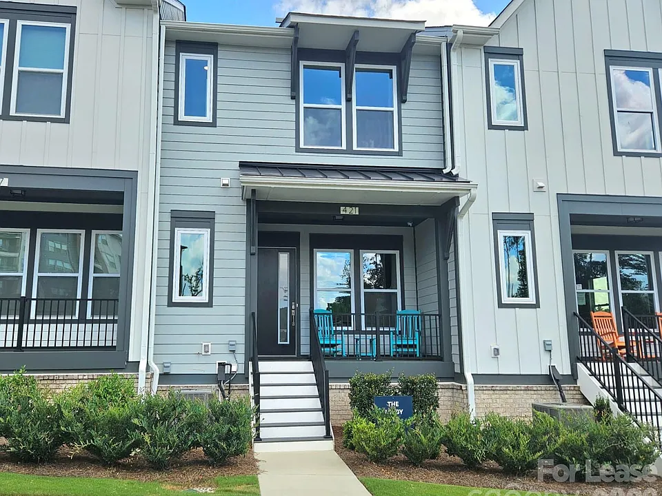 421 Prine Pl