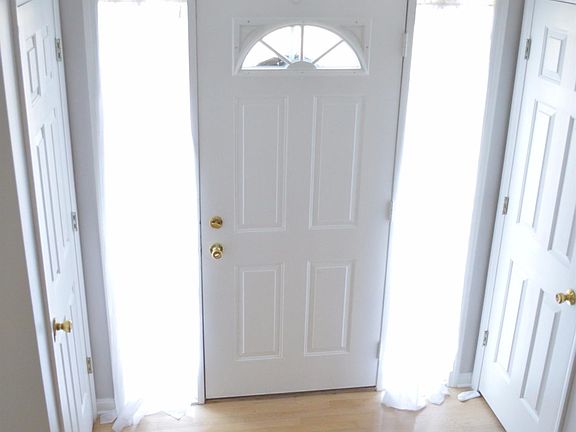 2nd image of 8291 Twin Cove Ct