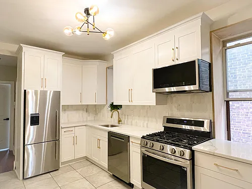 94 North St #4R Photo 1