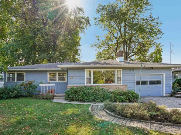 1905 Weber Dr, Madison, WI 53713