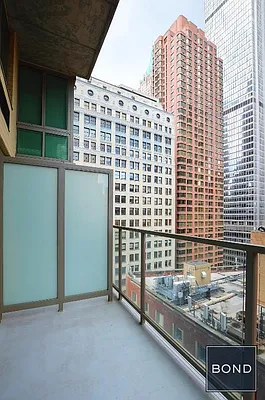 Rented by Bond New York | media 9