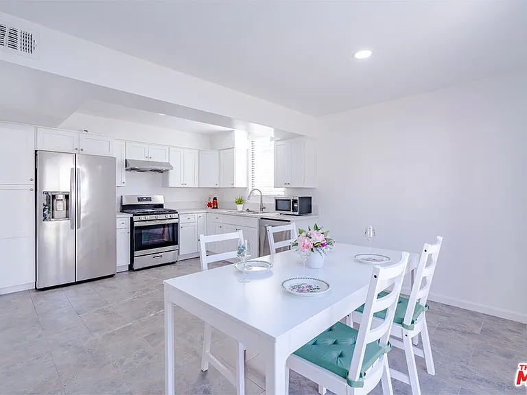 1017 S Bedford St #2 — Photo 2