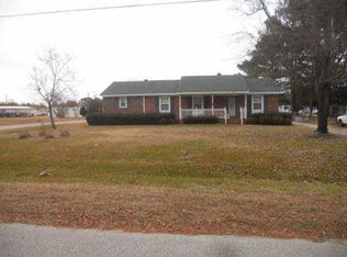 371 Ridgewood Rd, Tarboro, NC 27886