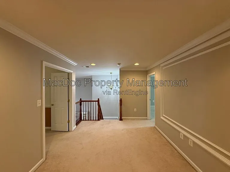 1404 Graham Dr — Photo 58
