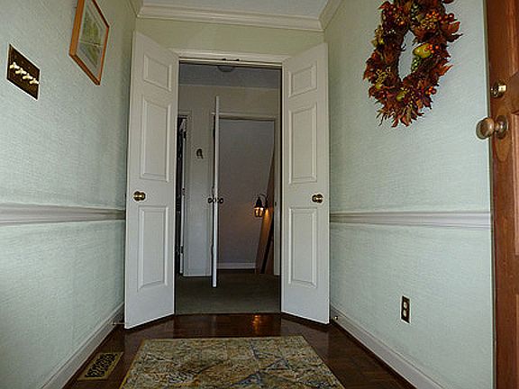 Entry Foyer
