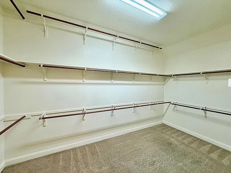 5512 Lipan Apache Bnd — Photo 16