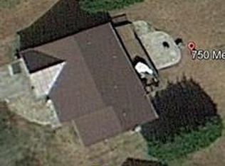 750 Meadow Ridge Dr, Walland, TN 37886