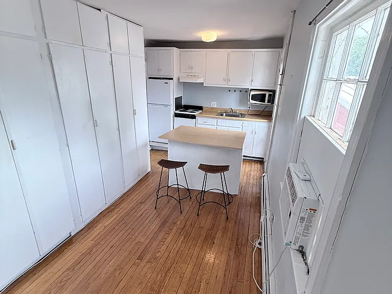 1514 26th St NW #3 — Photo 2