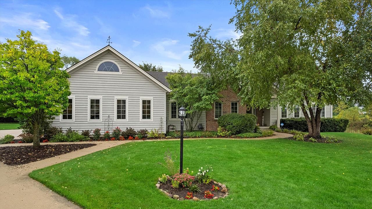 6221 Horseshoe LANE, Racine, WI 53402 Zillow