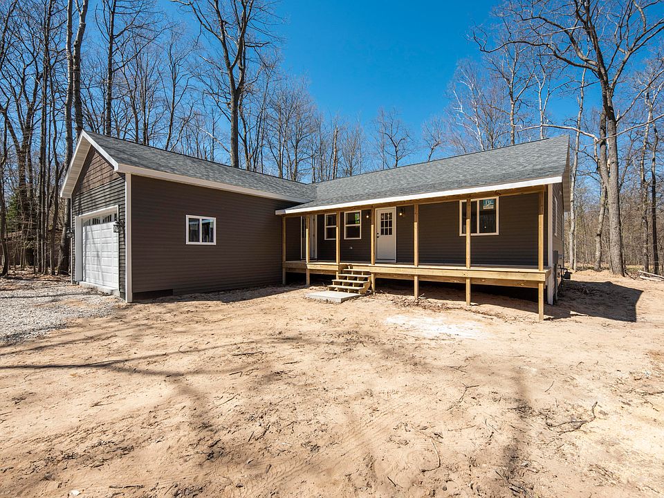 567 Michaywe Dr, Gaylord, MI 49735 Zillow